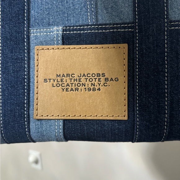 THE TOTE BAG - Marc Jacobs ‘Medium size’ Denim 100% authentic - Picture 6 of 9